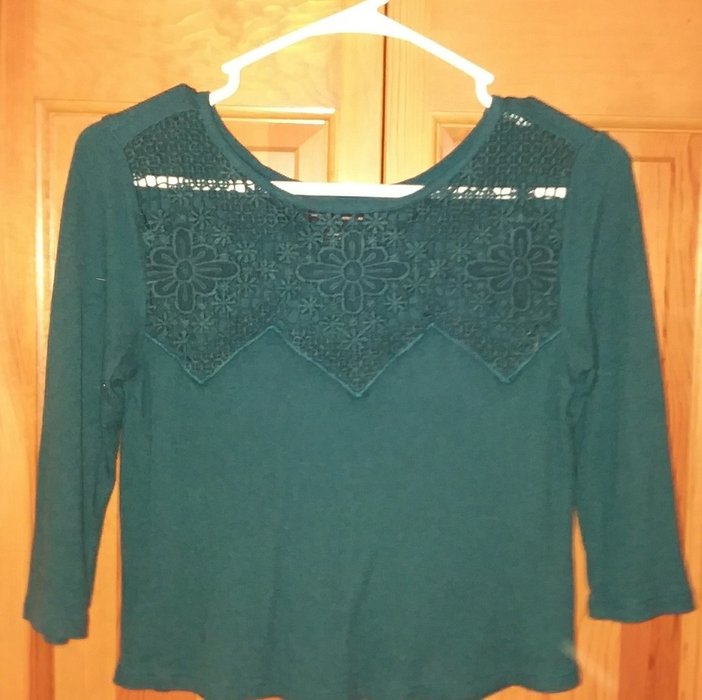Crop sleeve crop top